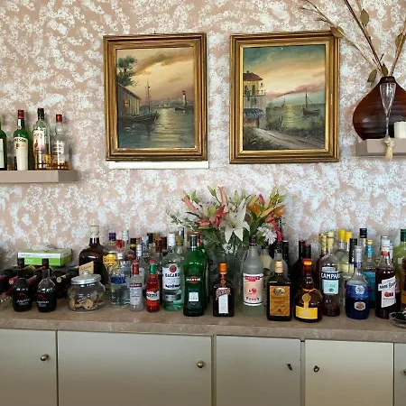 酒店 Pandrossos - 3*