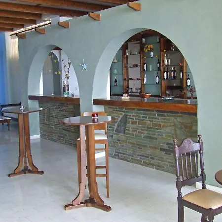 Pandrossos - 3* Parikia (Paros)