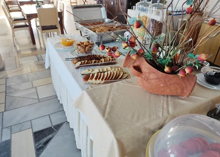 Pandrossos - فندق