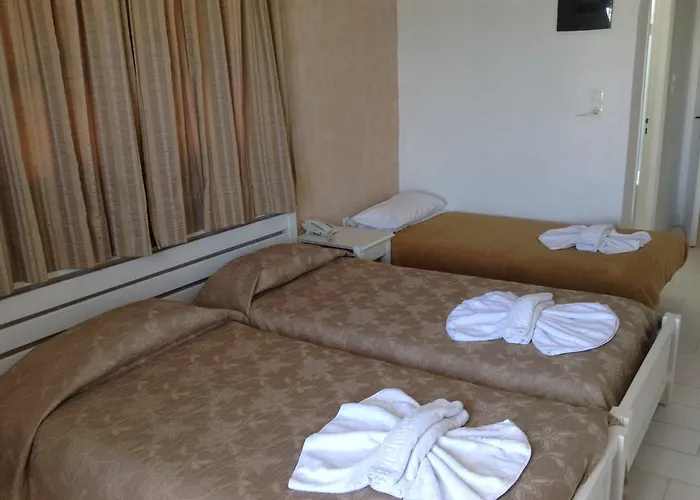 Pandrossos - فندق